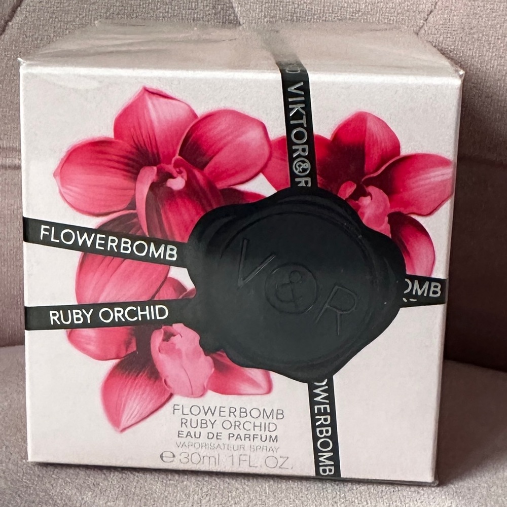 NEVER OPENED STILL WRAPPED Flowerbomb Ruby Orchid Perfume by Viktor & Rolf